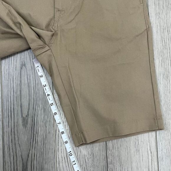 Volcom Men Size 28 Khaki Vmonty Cotton Stretch NEW Chino Shorts Relaxed Fit - Picture 8 of 10
